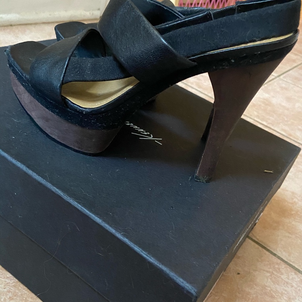 Shoes - Picture 3 of 3